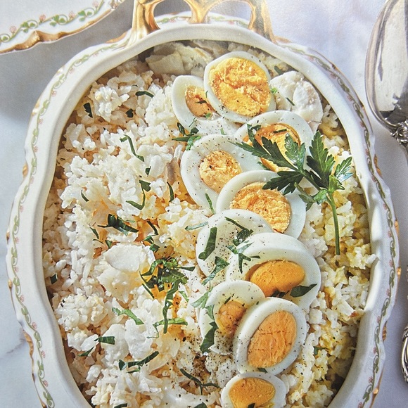 The Official Downtown Abbey Cookbook - Picture 6 of 12